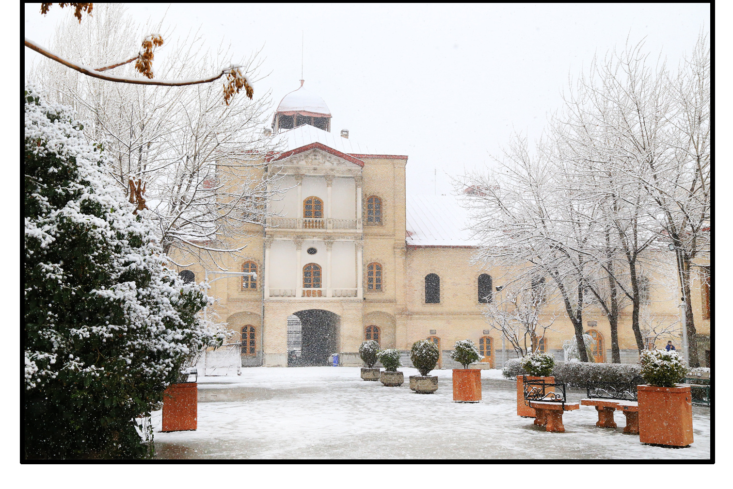 عمارت قزاق‌خانه - نمای شمالی