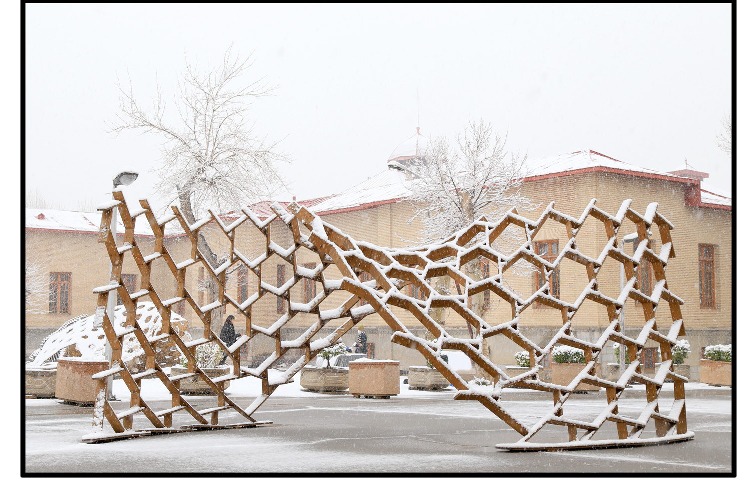 پردیس باغ ملی - دانشکده معماری و شهرسازی