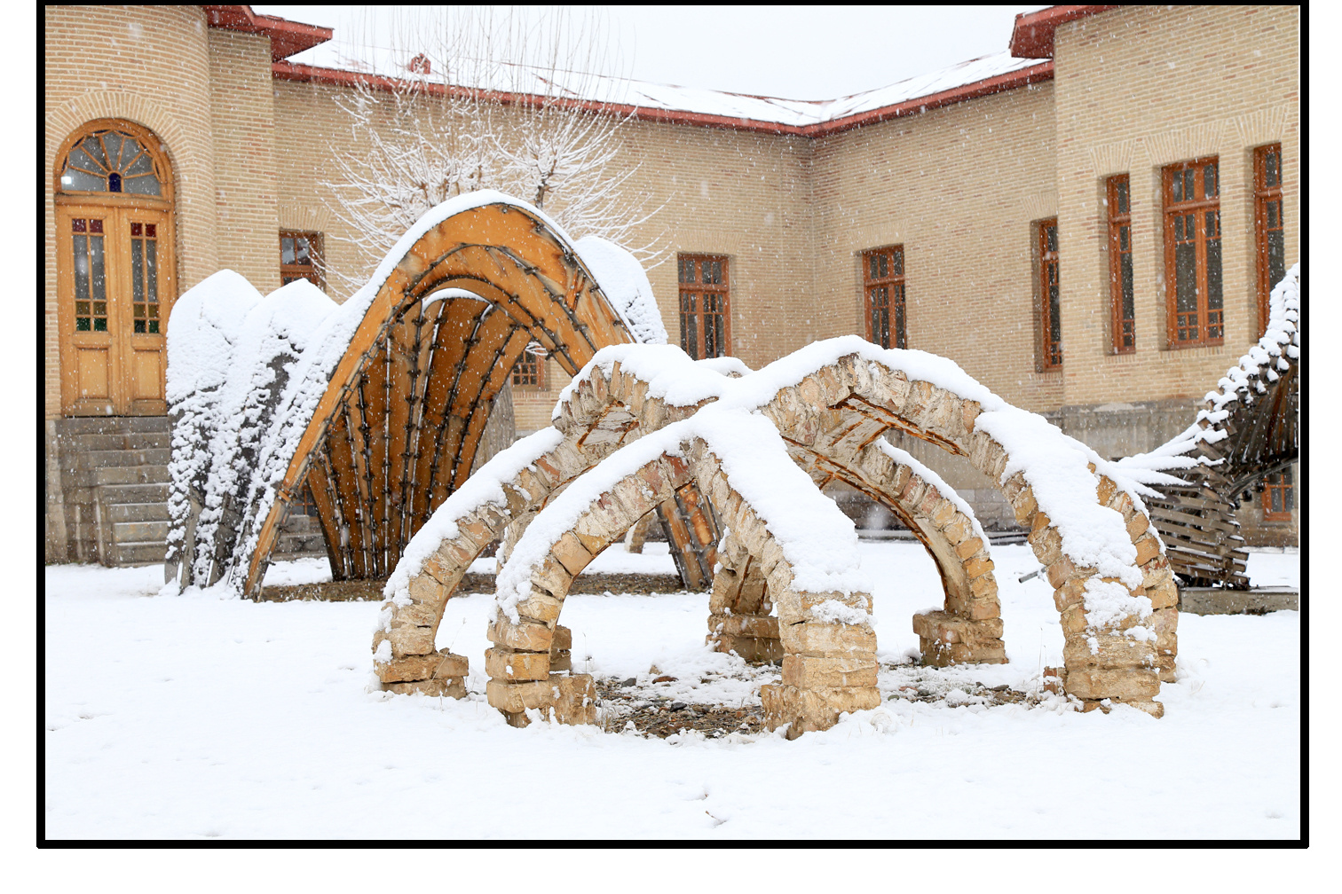 پردیس باغ ملی - دانشکده معماری و شهرسازی