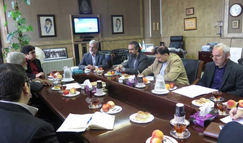 معاون توسعه علمی و فرهنگی سازمان مدیریت و برنامه ریزی کشور از دانشگاه هنر بازدید کرد