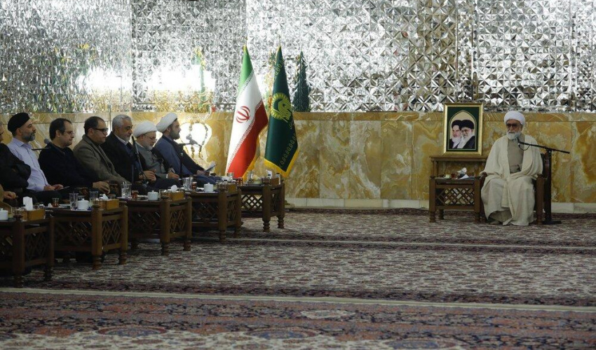دیدار اعضای هیات علمی دانشگاه هنر ایران با  تولیت آستان قدس رضوی